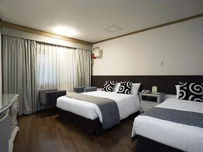 Crown Insadong Hotel Szöul
